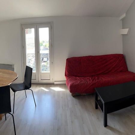 Appartement Simple Sur Argenteuil, Proche Paris Kültér fotó